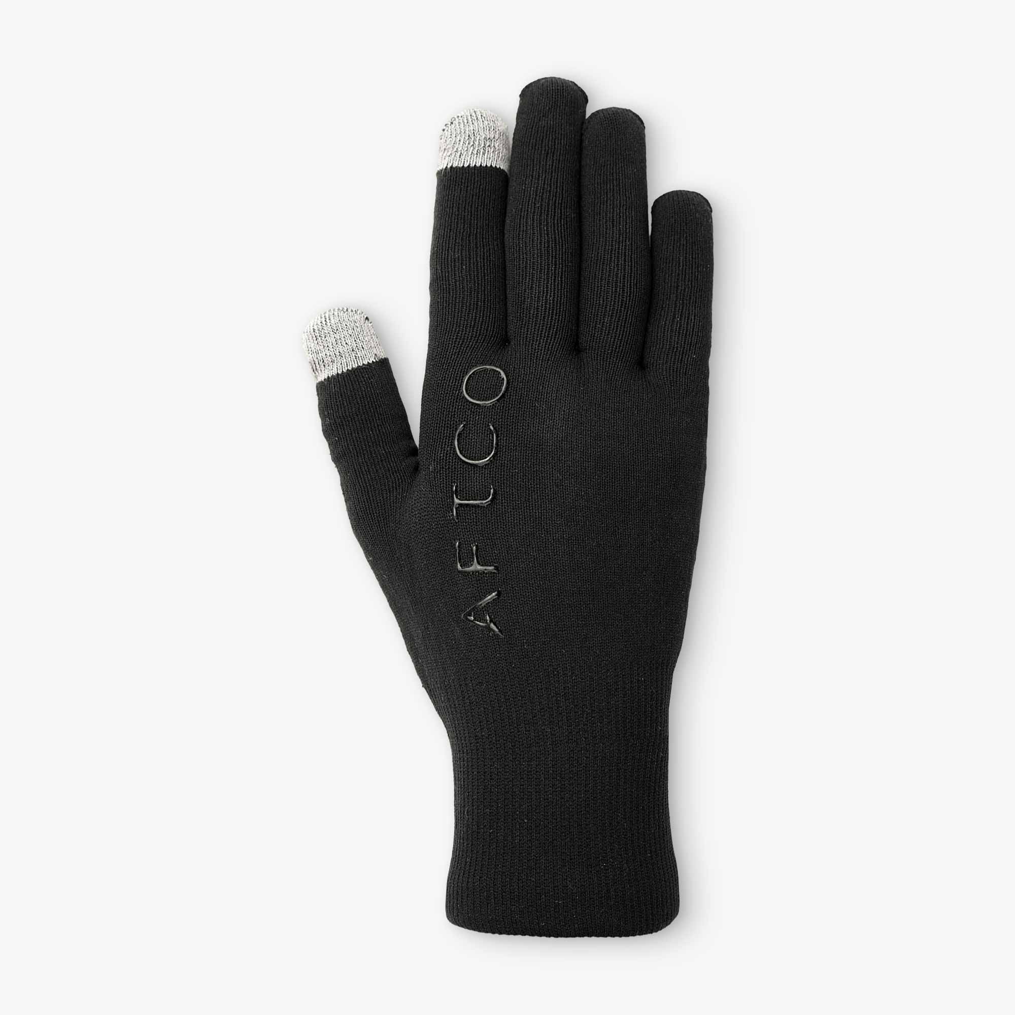 Illustrative example of aftco breakwater gloves from Google Search