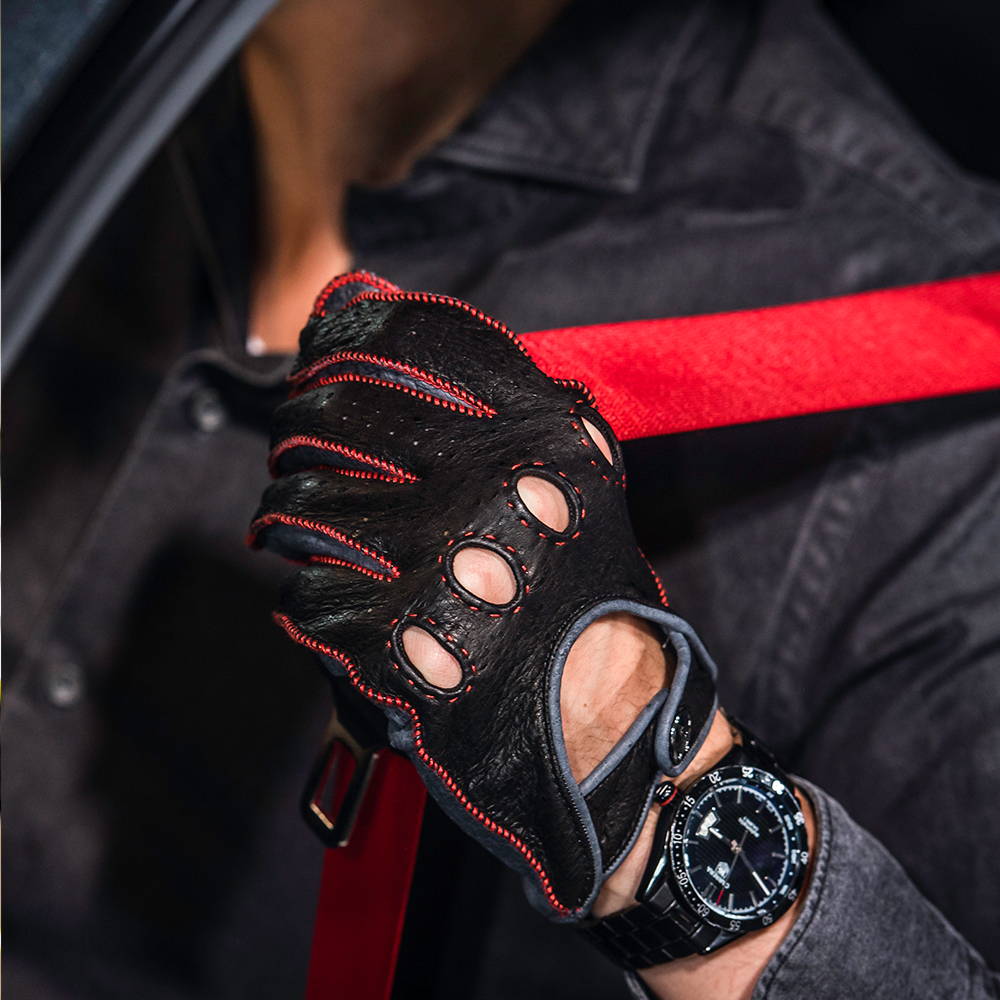 Illustrative example of bmw driving gloves from Google Search