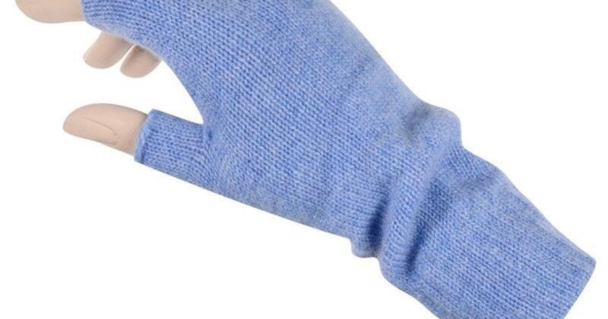 Illustrative example of cashmere gloves without fingers from Google Search