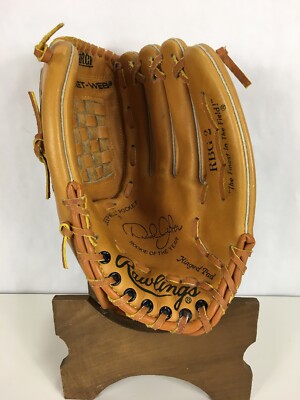 Illustrative example of derek jeter baseball glove from Google Search