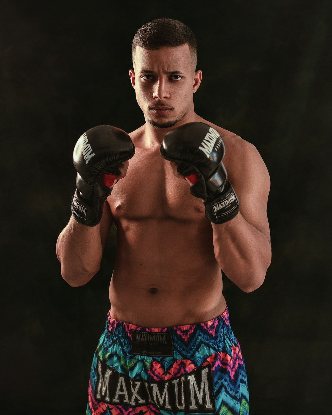 Illustrative example of good mma gloves from Google Search