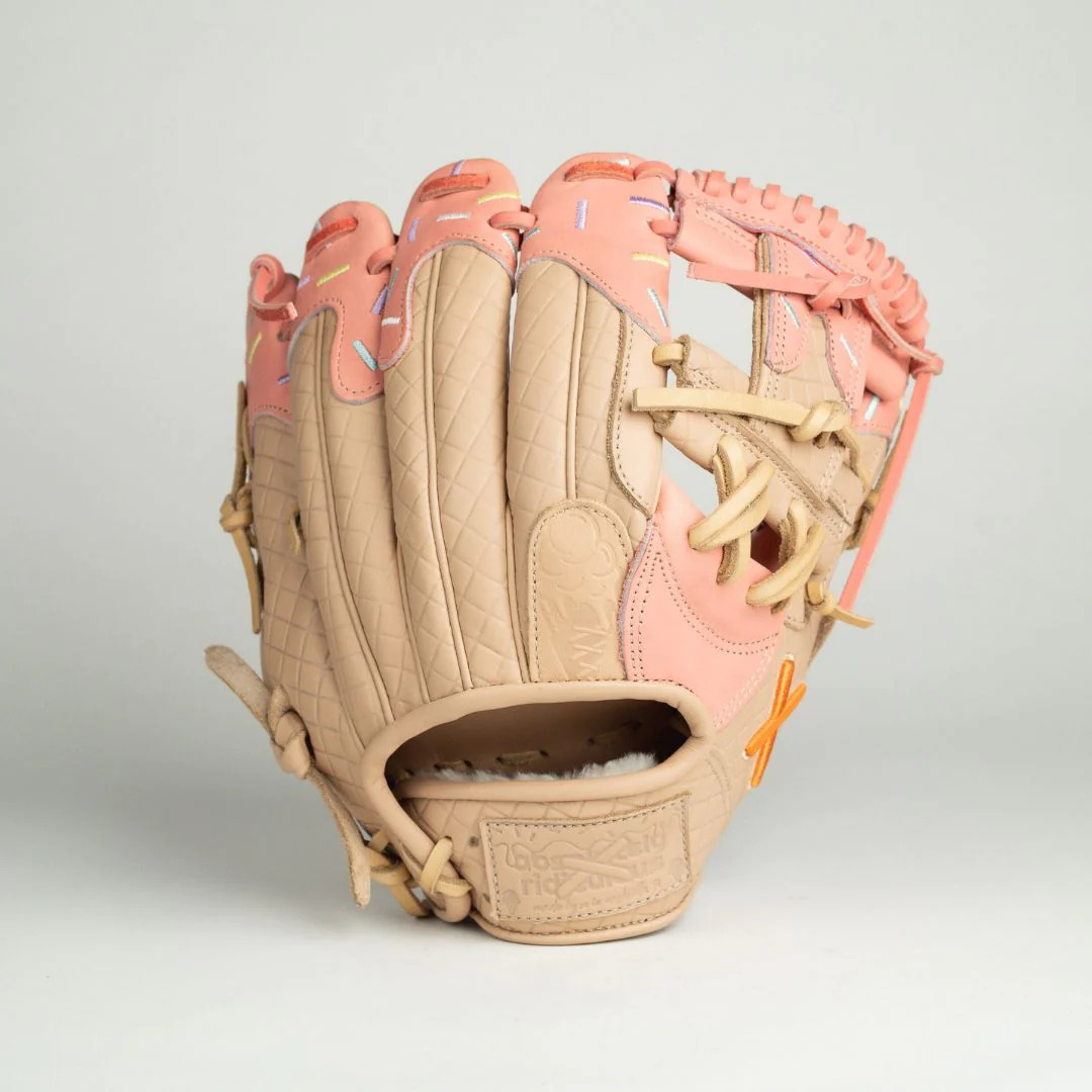 Illustrative example of ice cream glove from Google Search