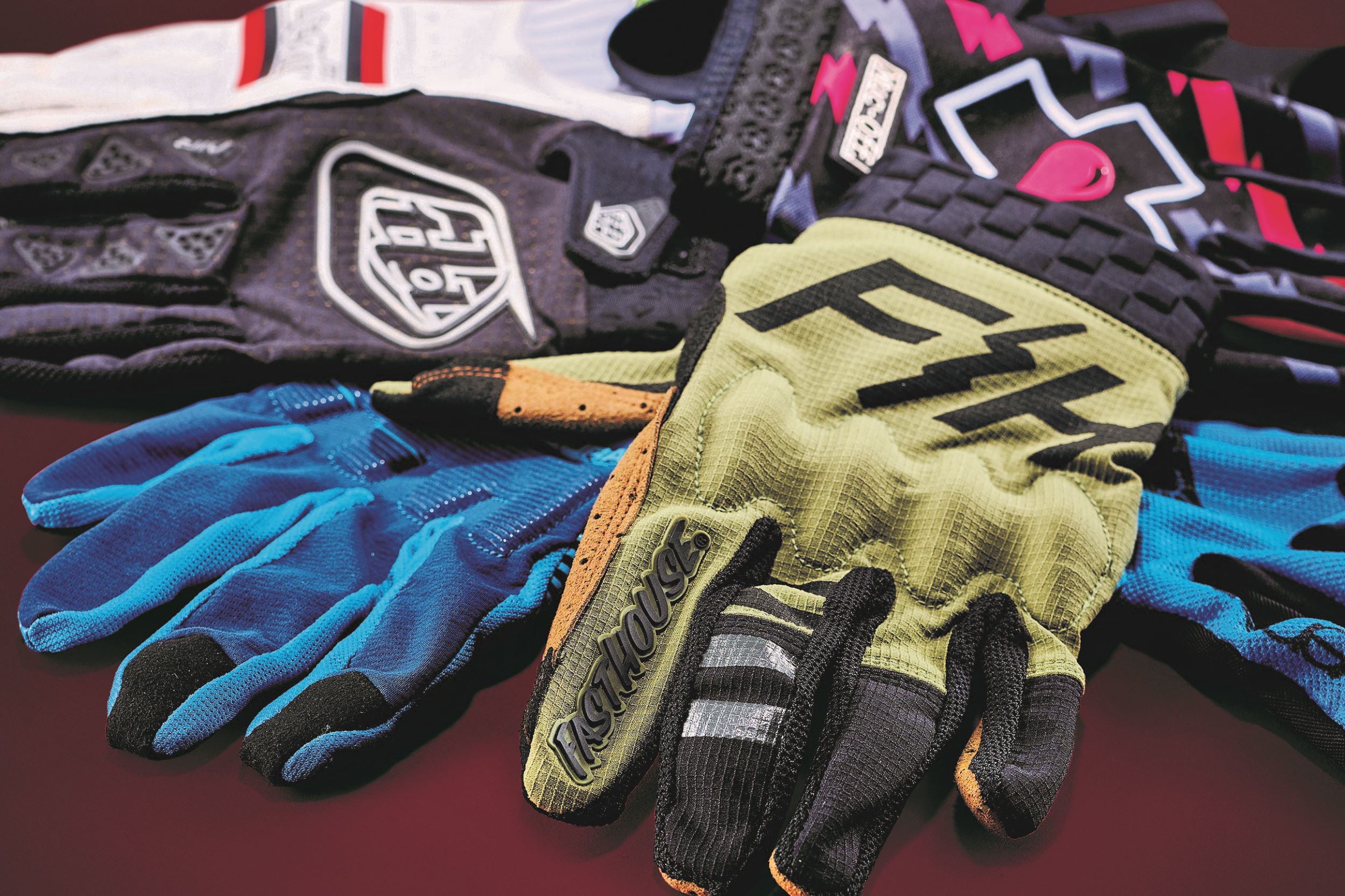 Illustrative example of mountain bike gloves from Google Search