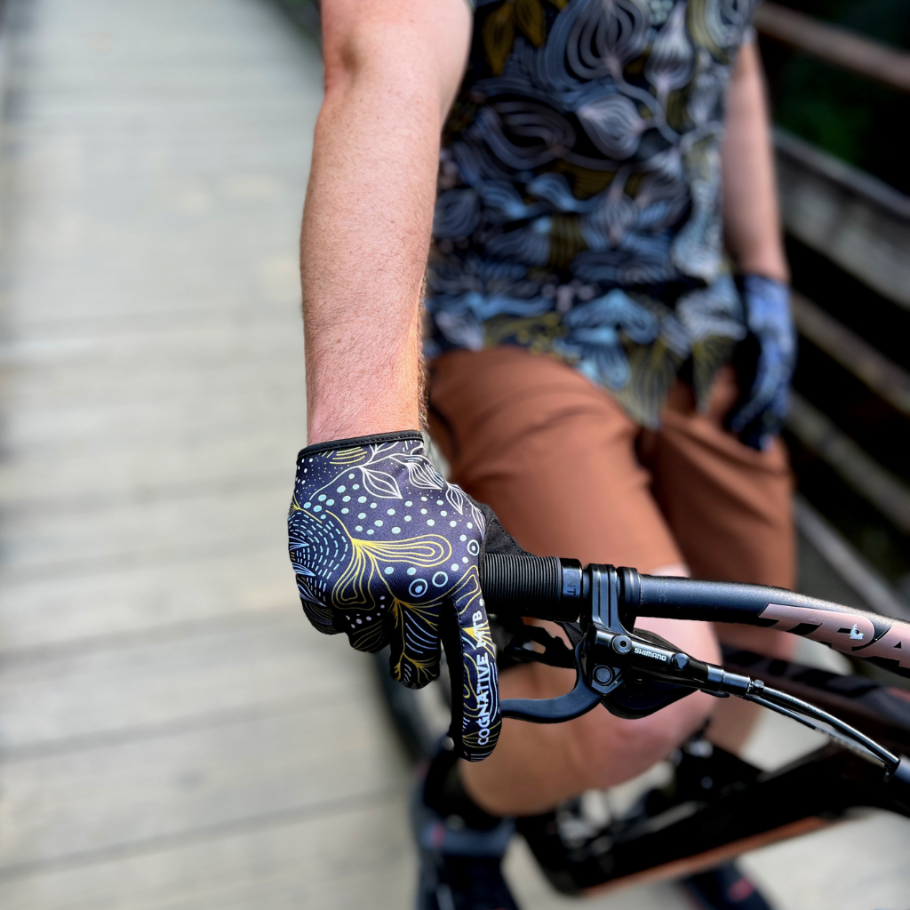 Illustrative example of mountain bike gloves from Google Search