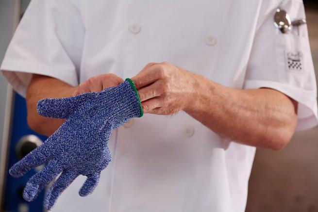Illustrative example of sleeve gloves from Google Search