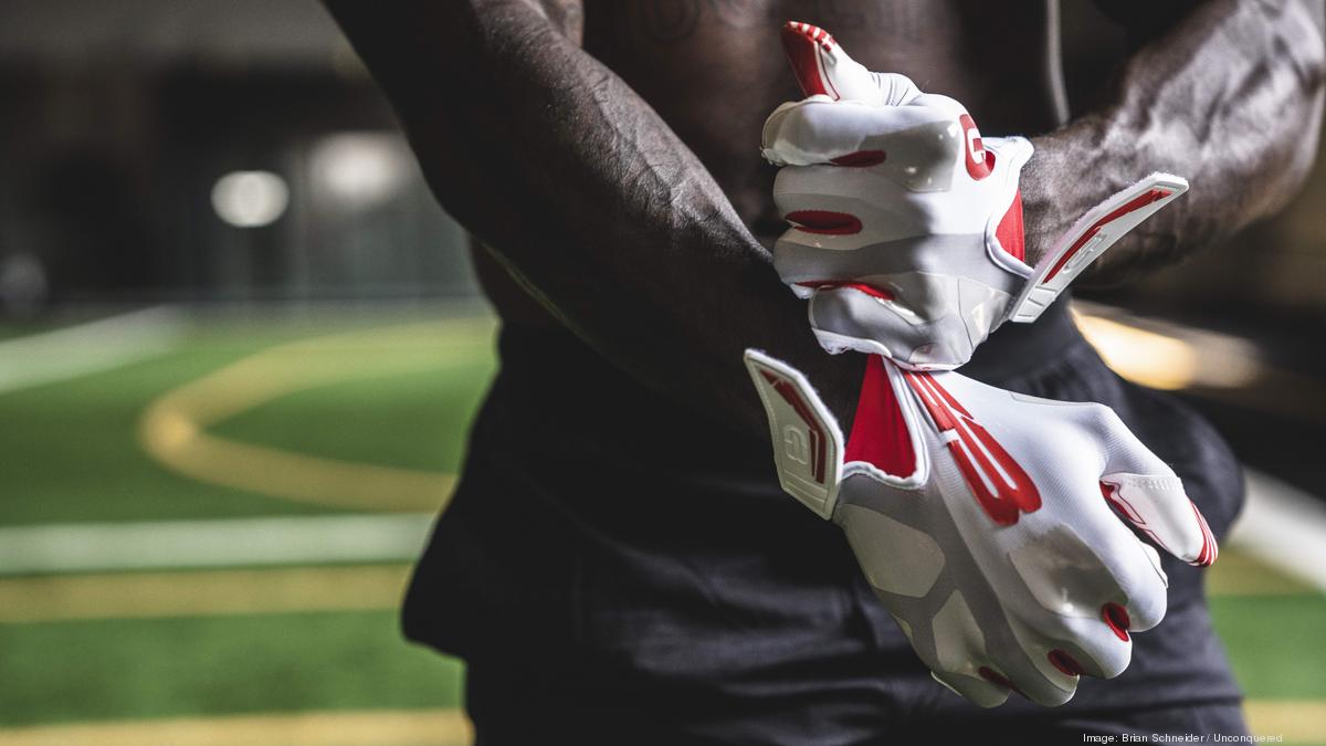 Illustrative example of tyreek hill gloves from Google Search