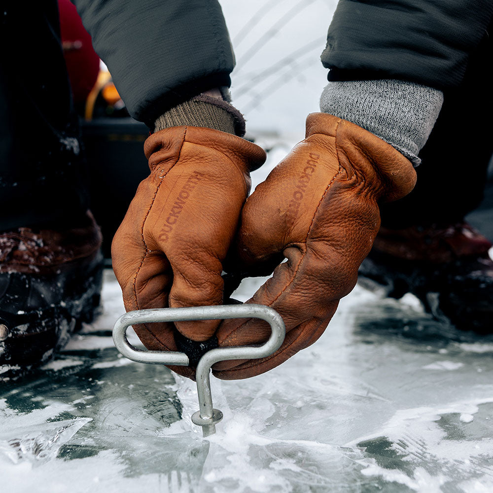 Illustrative example of warm leather gloves from Google Search
