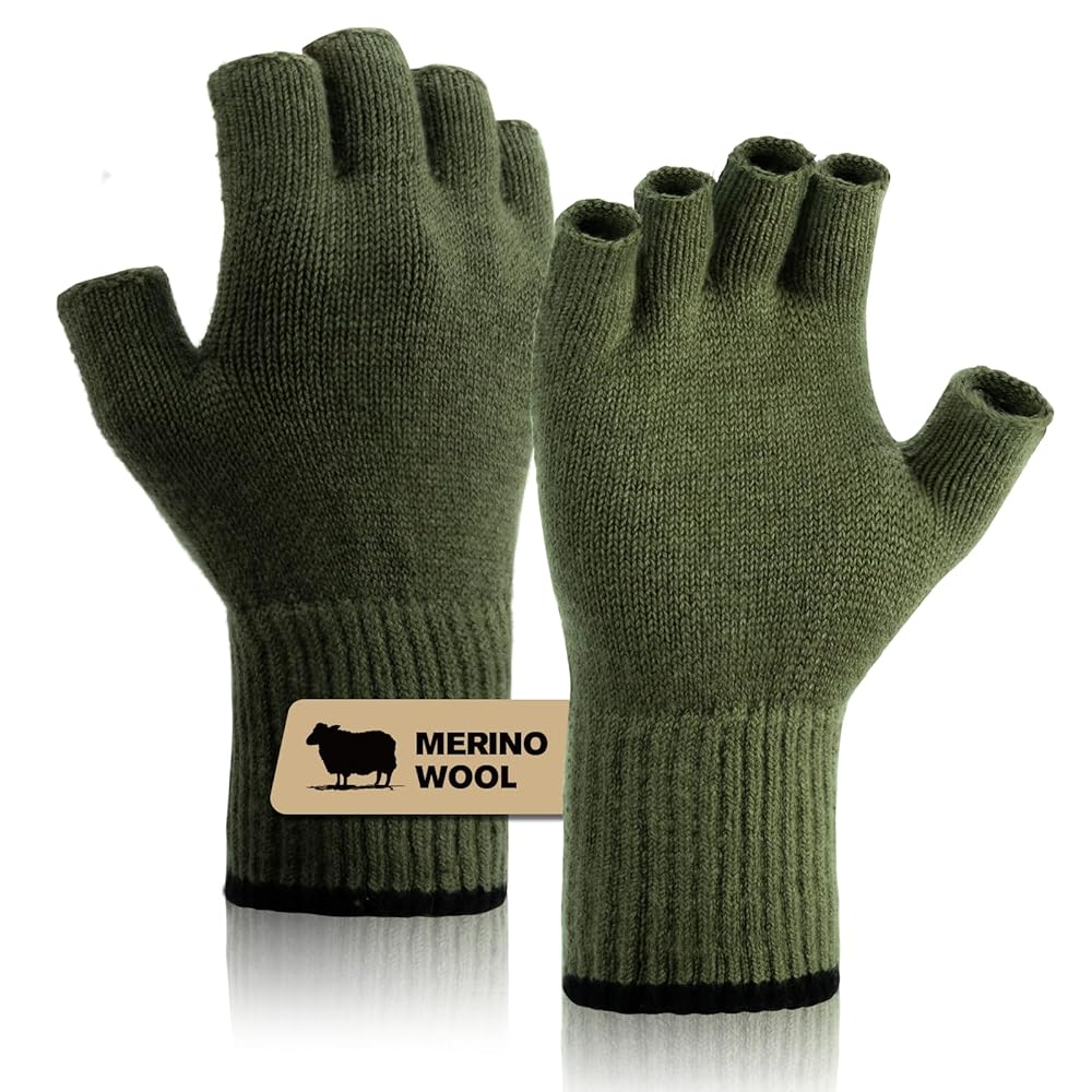 Illustrative example of wool hunting gloves from Google Search