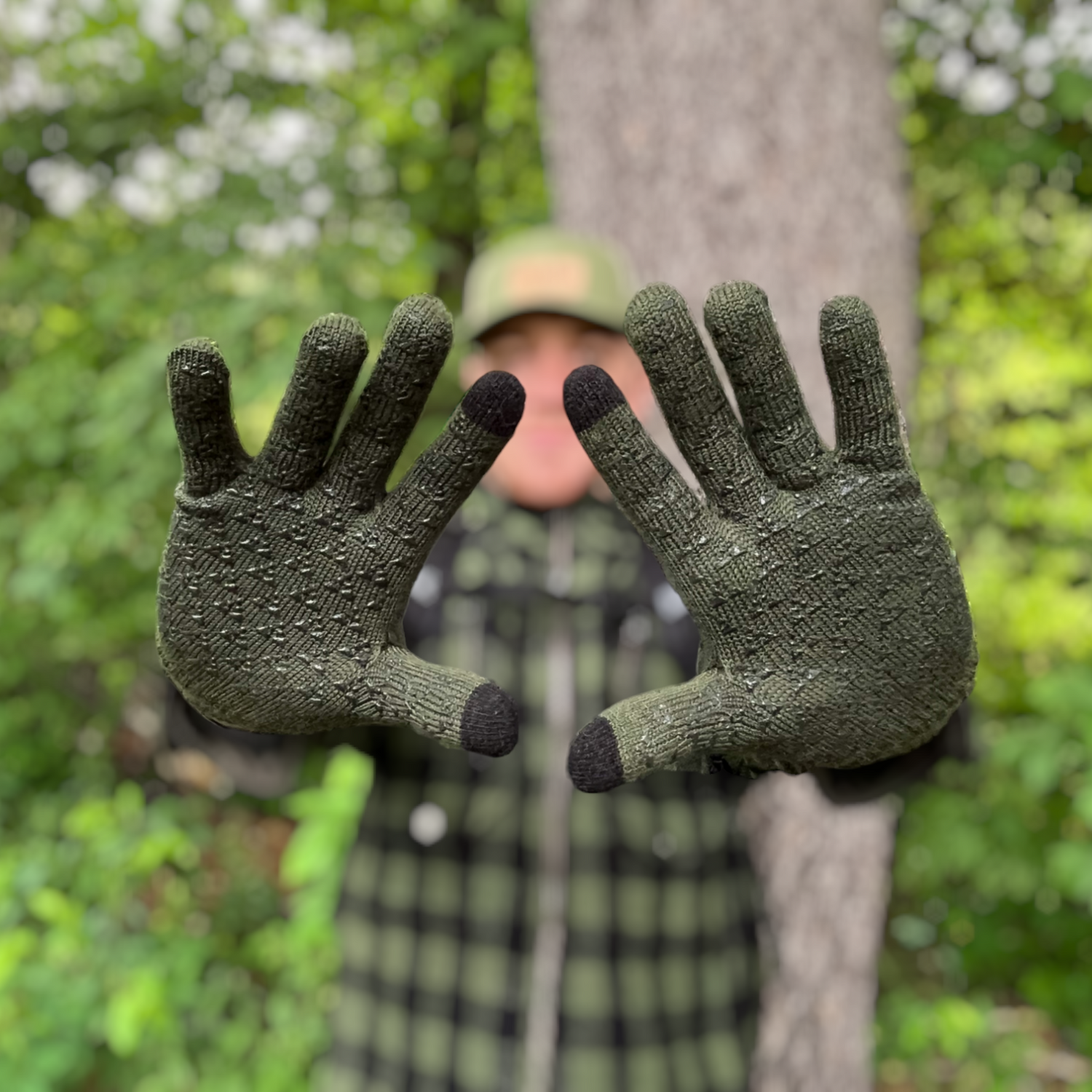 Illustrative example of wool hunting gloves from Google Search